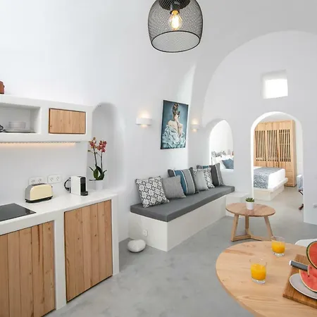 Villa Demeter Cave House - Luxury Adults Only Cave House *