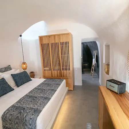 Demeter Cave House - Luxury Adults Only Cave House Вилла