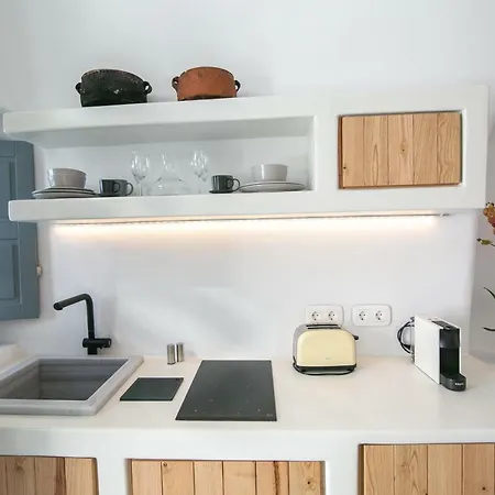 Demeter Cave House - Luxury Adults Only Cave House * Πύργος
